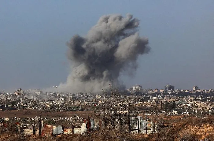 A Gaza tiene una fragile tregua e Trump pressa Hamas: &laquo;Sbrigatevi&raquo;. Israele allenta la morsa