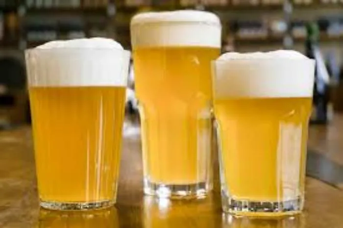 Oktoberfest Stefanese: birra, street food e musica dal 1 al 4 ottobre a Santo Stefano di Camastra