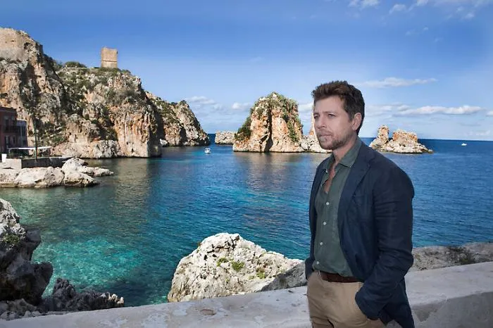 Claudio Gio&egrave; "Makari"