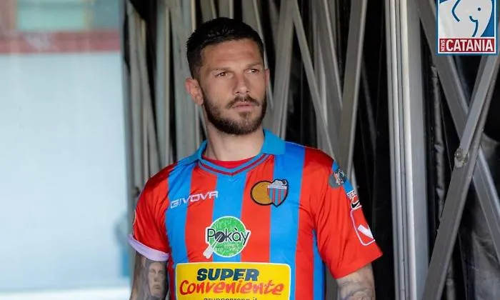 Vittoria calcio, Andrea Russotto &egrave; un nuovo giocatore biancorosso