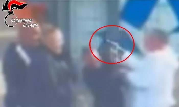 Autotrasportatori in trappola, rapinati e picchiati: cos&igrave; agiva la banda capitanata dall'ex pentito 