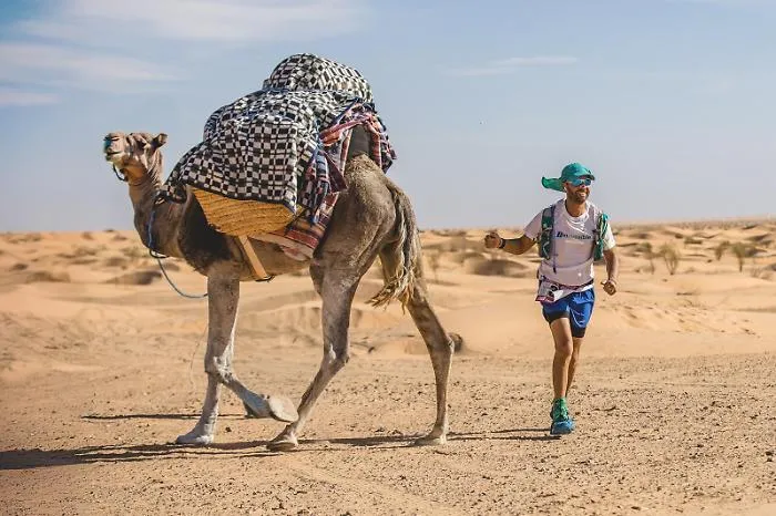 Carmelo La Delfa nel desterto del Sahara