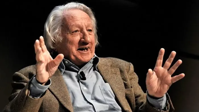 Addio a Giorgio Forattini, il vignettista che ha rivoluzionato la satira politica e che fece infuriare Craxi e D'Alema