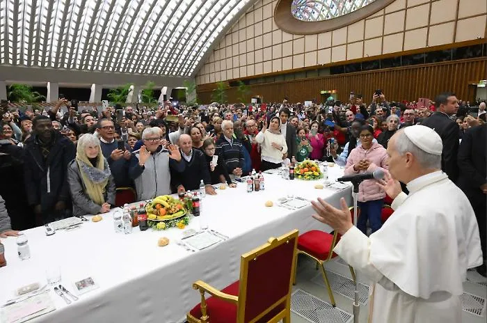 Giornata mondiale dei poveri, il Papa ai governi: &laquo;Ascoltate il grido degli ultimi&raquo;