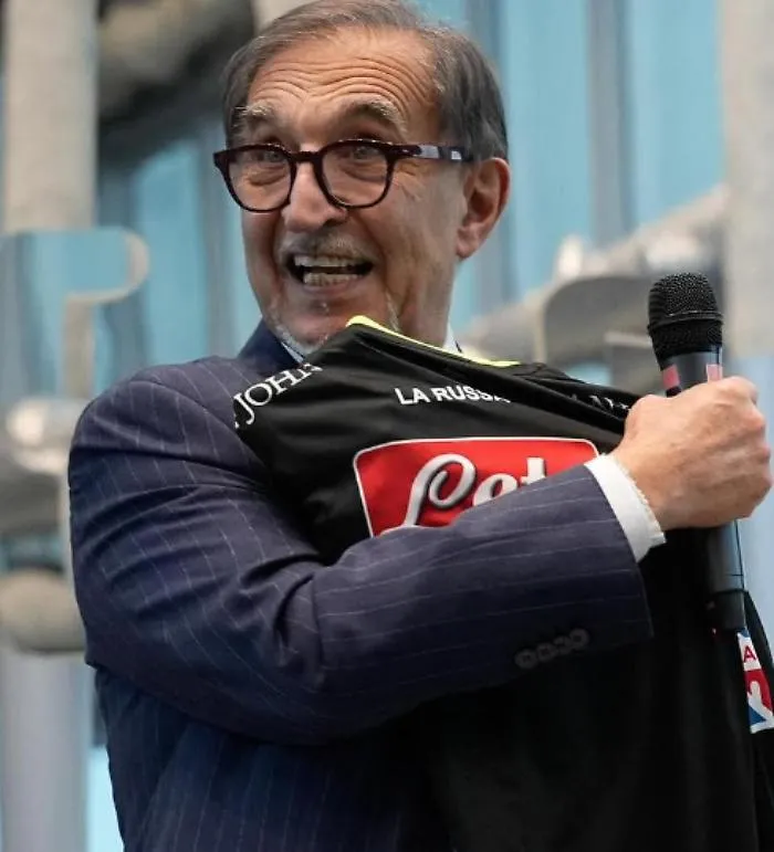 L'annuncio sportivo di La Russa: &laquo;Stasera tifo a S. Siro e invito Gattuso al Senato&raquo;