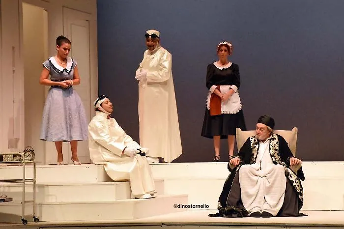 L&rsquo;attore e regista Salvo Ficarra firma la messa in scena del "Malato immaginario" di Moli&egrave;re