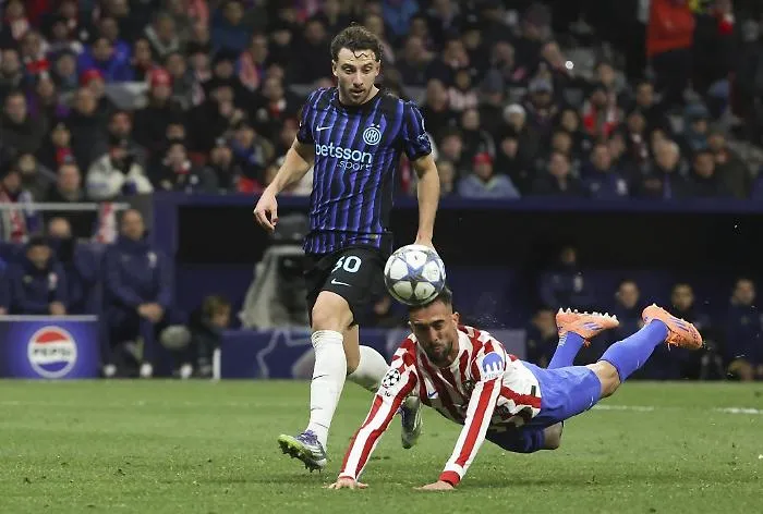 L'Inter cade anche a Madrid con l'Atletico: Simeone trionfa nel recupero