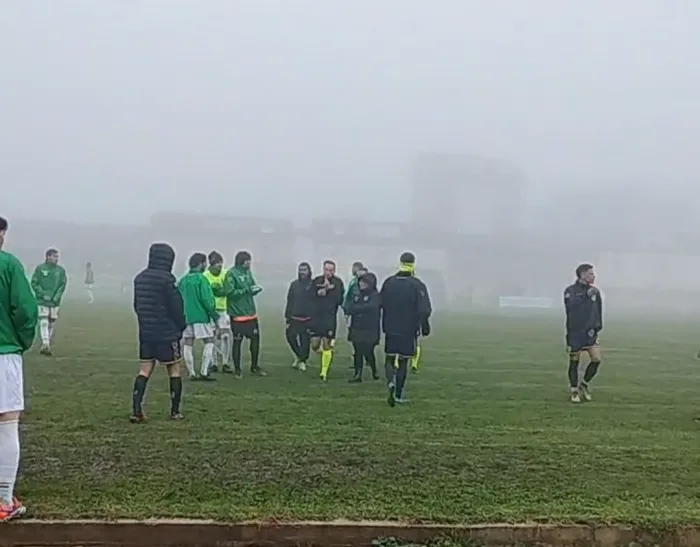 Troppa nebbia: Enna-CastrumFavara non si pu&ograve; giocare