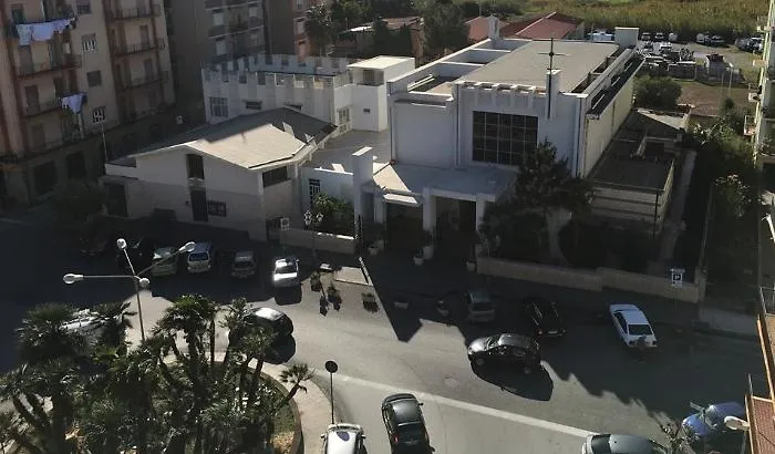 La rotatoria diventa piazza Sacro Cuore