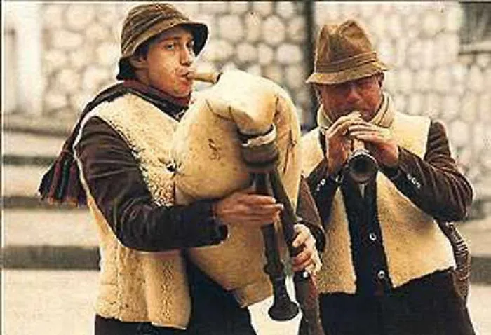 lo zampognaro