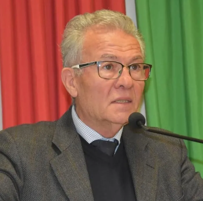 Federconsumatori: "I negozi del centro non riescono a competere con i grandi centri commerciali"