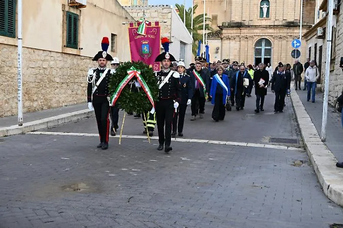 Furono falciati da raffiche di mitra, ricordati a Donnalucata gli appuntati dei carabinieri Fava e Garofalo
