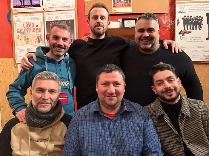 Solidariet&agrave; in scena per Niscemi con 'Una compagnia di pazzi' al Teatro Via Ravanusa