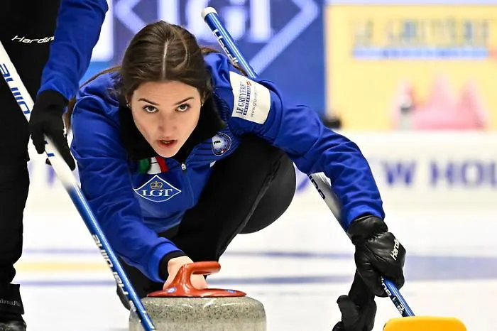 L'Italia del curling nei guai: perde con la Svezia, decisiva la sfida con la Norvegia