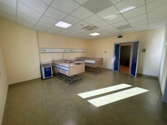 La denuncia: "Ospedale di comunit&agrave; inaugurato a dicembre, ma mai aperto"