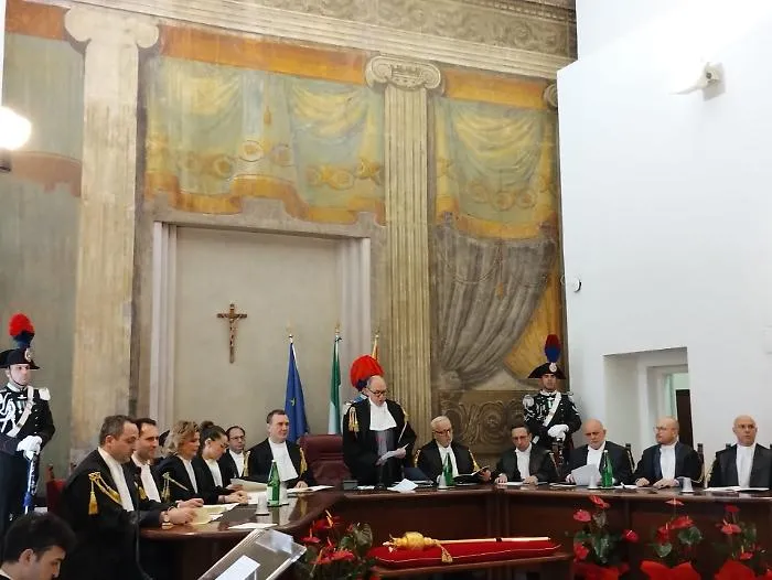 Palermo, la bacchettata del presidente del Tar agli uffici pubblici: &laquo;Pubbliche amministrazioni inefficienti e non pagano i debiti&raquo;
