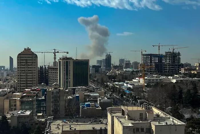 L'allerta dell'Italia sull'attacco all'Iran: come contattare Ambasciate e Unit&agrave; di crisi