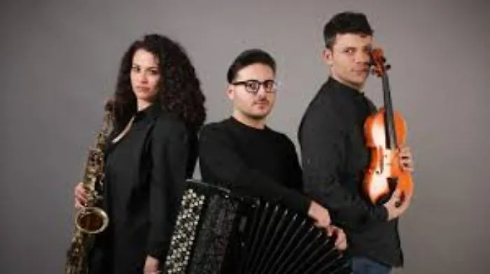 Trio Chor&eacute;
