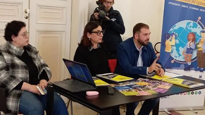 Modica investe sui giovani: inaugurato un nuovo sportello