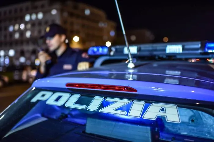 Perseguita l'ex nonostante il divieto: 57enne catanese ai domiciliari con braccialetto elettronico