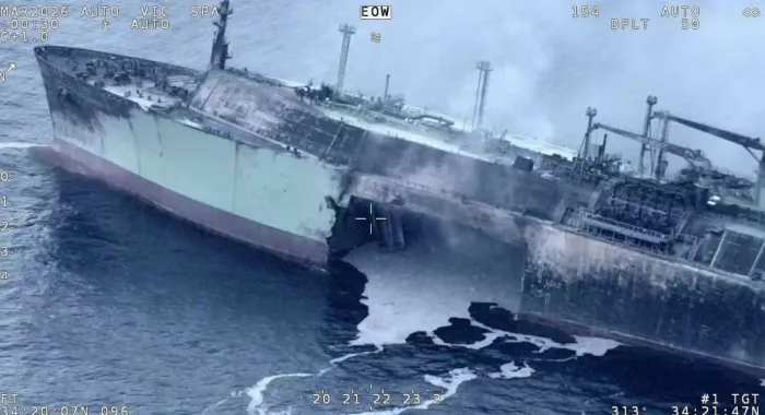 La lunga deriva dell&rsquo;&laquo;Arctic Metagaz&raquo;: il video del sorvolo maltese sulla  petroliera russa alla deriva nel Mediterraneo