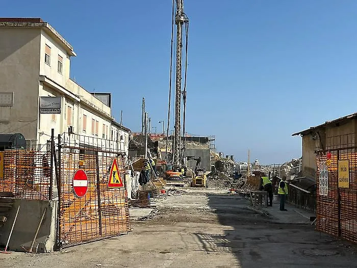 Cantiere infinito: il ciclone Harry rinvia ancora la consegna del viadotto 