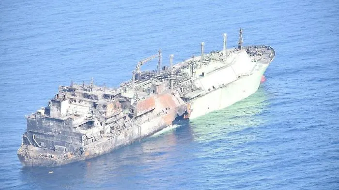 Allarme Arctic Metagaz: perch&eacute; la nave "fantasma" russa alla deriva terrorizza il Mediterraneo