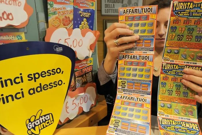 Lui le regala un "Gratta e vinci", lei vince 500 mila euro e scappa: cos&igrave; la disputa &egrave; finita in tribunale 