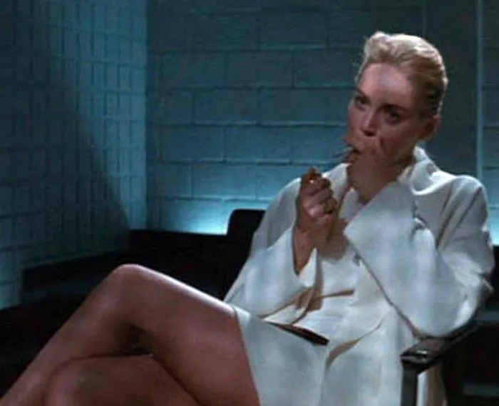  Sharon Stone rivela il miglior baciatore di Hollywood: non era romantico e ha segnato un'epoca