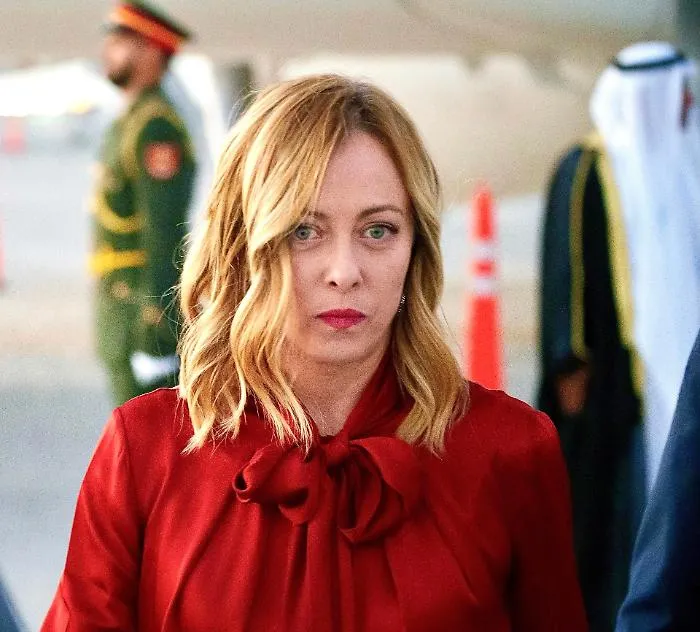 Gedda, Doha, Abu Dhabi: perch&eacute; Meloni ha scelto di essere la prima leader occidentale nel Golfo in guerra