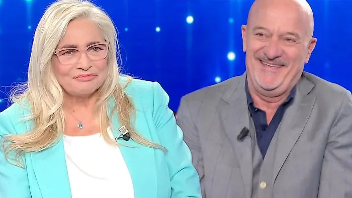 &laquo;Mi hanno proposto Domenica In&raquo;: Bisio ride, Venier ride. Ma la questione &egrave; seria