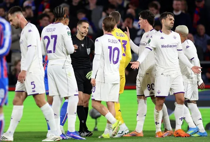 Notte amara per le italiane in Europa: crollano Bologna e Fiorentina