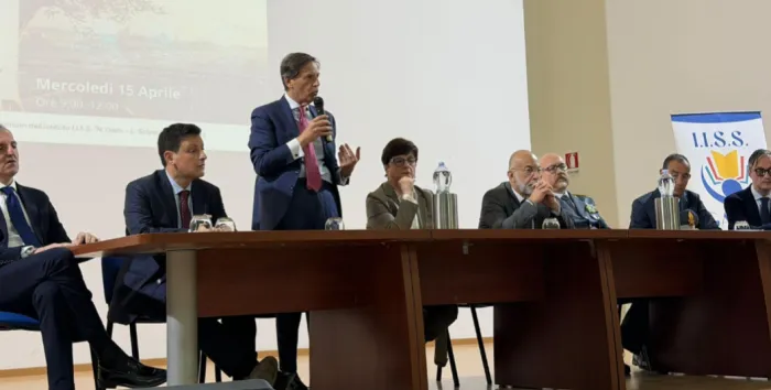 Made in Italy: il prefetto e le autorit&agrave; agrigentine incitano i giovani: "Siete voi il nostro futuro"
