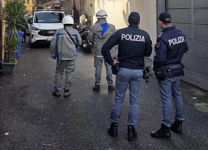 I furti di energia elettrica a Catania con allacci abusivi e altri sistemi illeciti: 12 denunciati