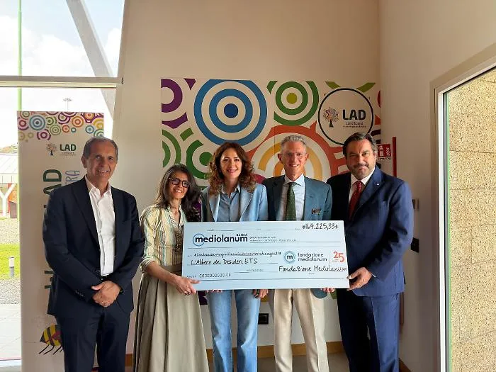 Catania, un assegno da 164mila euro a WonderLad per i bambini oncologici: &laquo;Qui si parla la lingua della bellezza&raquo;