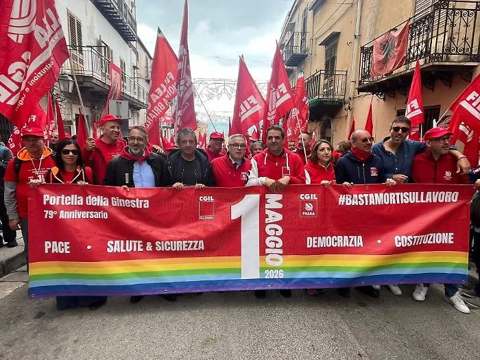 In marcia per Portella della Ginestra in nome della pace, democrazia e memoria delle vittime del 1947
