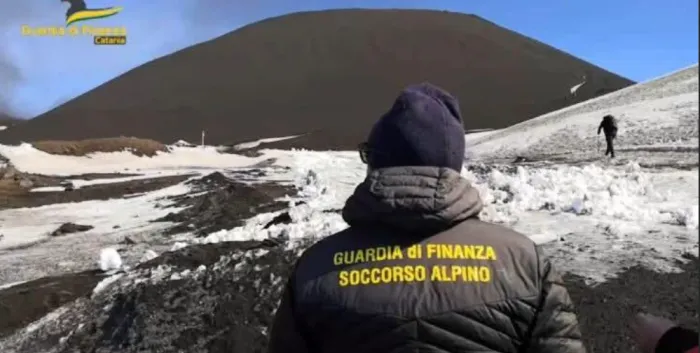 Un turista tedesco muore durante escursione sull'Etna a 3.000 metri