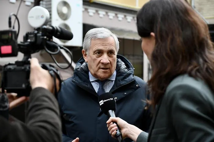 Il dilemma di Roma: rompere con Washington o restare al fianco dell'America