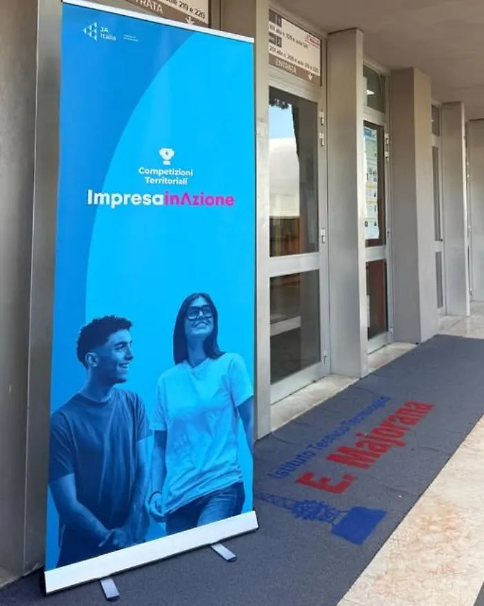 Giovani a scuola di impresa: 500 studenti e 46 mini-imprese in gara alla Competizione territoriale Sicilia 2026