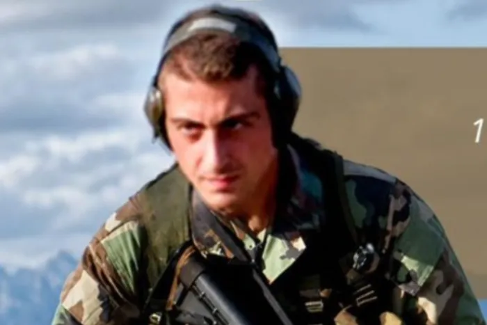 Il paracadutista Nicola Cas&agrave; nel cuore e nella mente: Raffadali intitola una via al suo "eroe gentile"