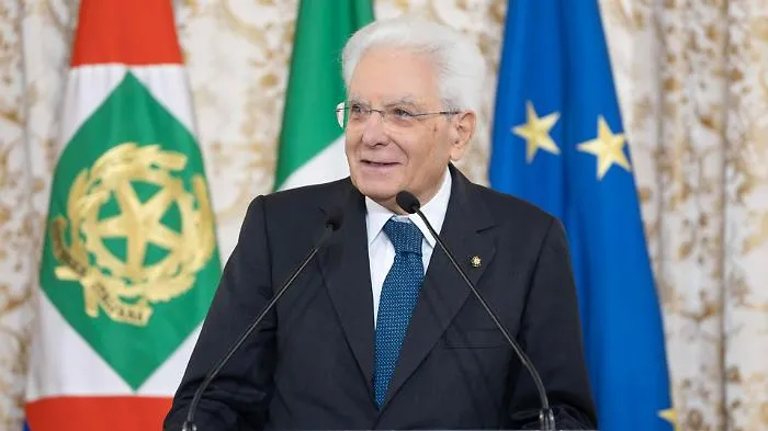 Mattarella scuote il calcio italiano: &laquo;Trofei in casa, ma manca il ritorno ai Mondiali&raquo;
