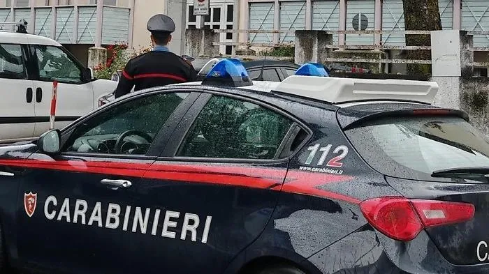  Vacanza da incubo in Sicilia: turista rapito per mezzo milione, i sequestratori incastrati dal DNA 