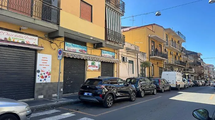 Il Far West di Lineri e il silenzio di un quartiere "terra di mezzo" tra Misterbianco e Catania 