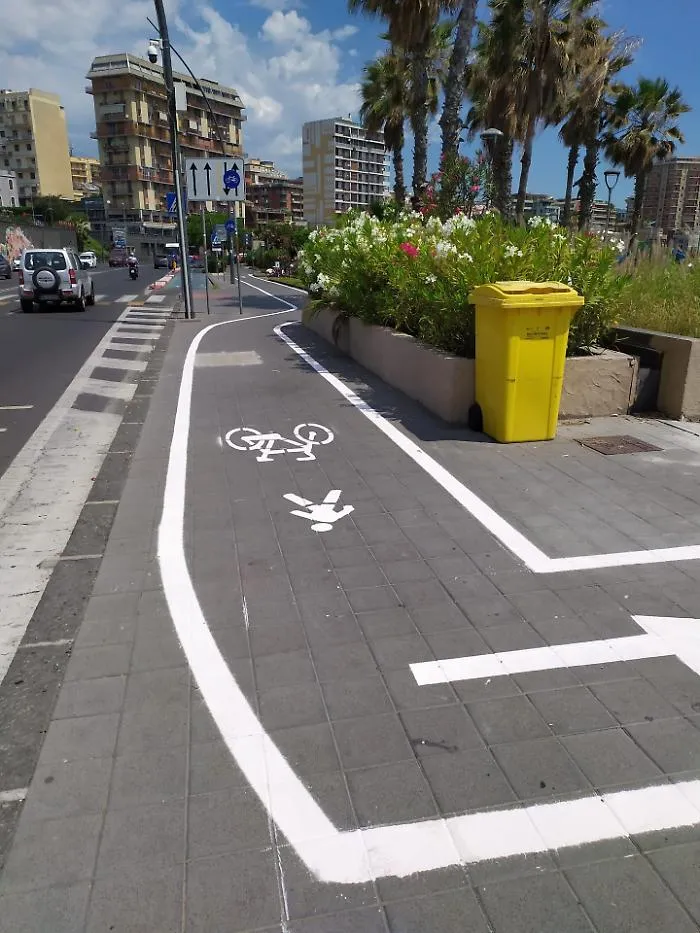 Catania pista ciclabile lungomare