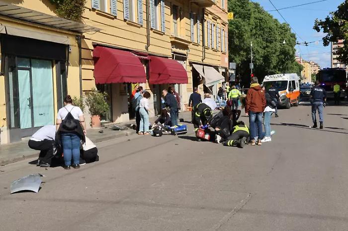Allarme terrorismo: fermato a Milano un 21enne sospettato di esaltare l'Isis e di minacciare attacchi