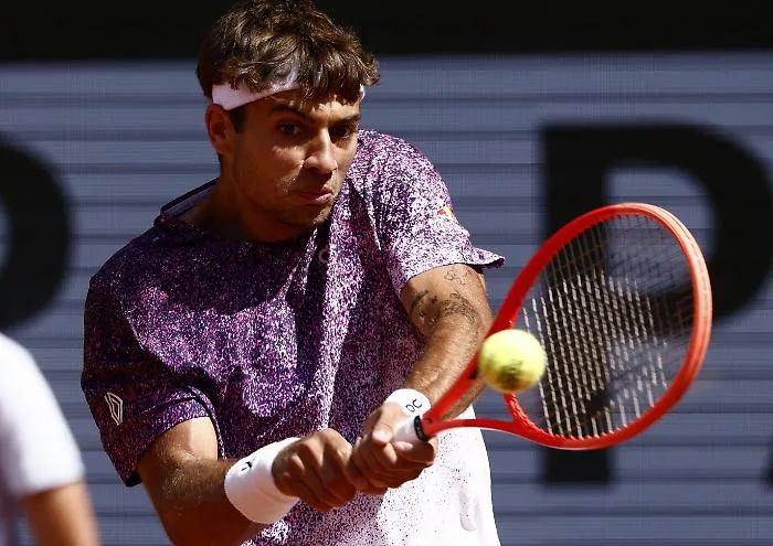 Il ciclone Cobolli si abbatte sul Roland Garros: quarti di finale e sogno Top 10 