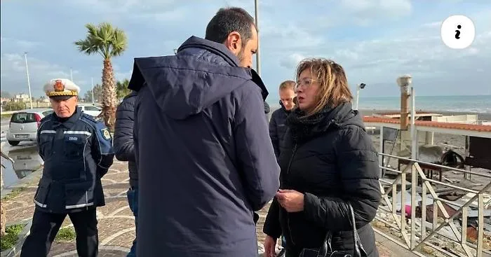 "L'estate &egrave; iniziata, ma il nostro lido Zahir &egrave; distrutto: dove sono i ristori?"