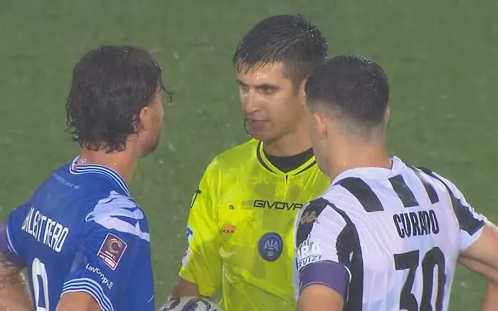 Tra Brescia e Ascoli vince il temporale: sospesa sull'1 a 1 (a segno anche il "siciliano" Rizzo Pinna) 