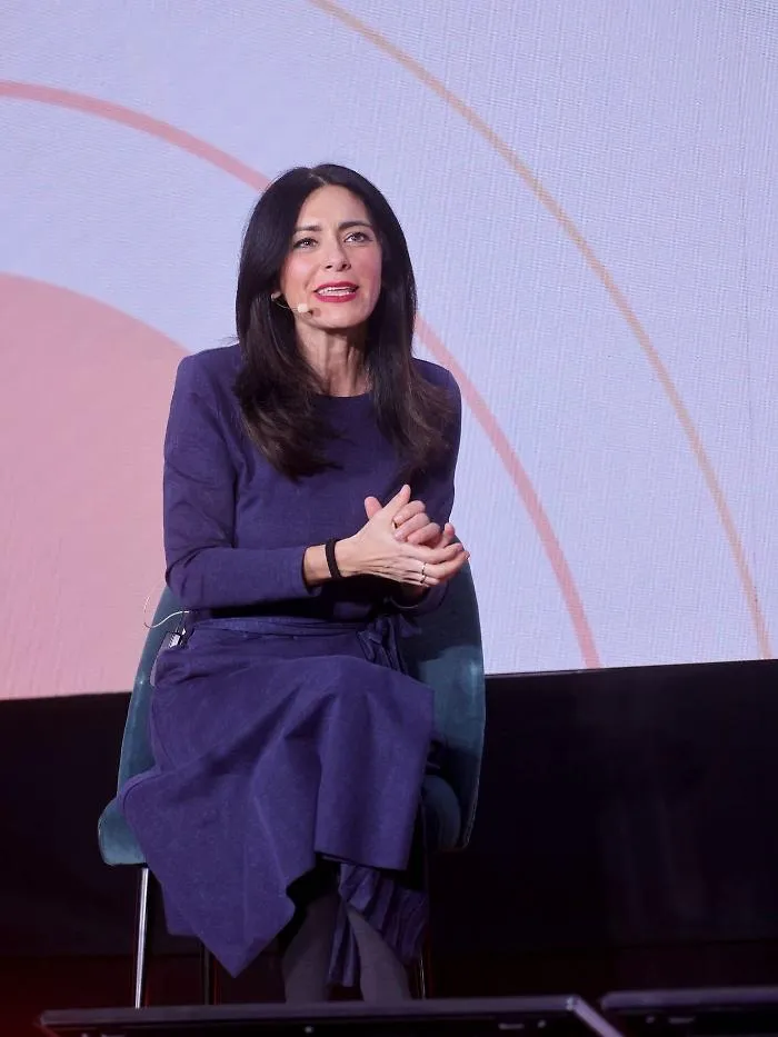 Pina Picierno lascia il Pd e aderisce al Partito Democratico Europeo: &laquo;Serve un nuovo soggetto politico largo&raquo;