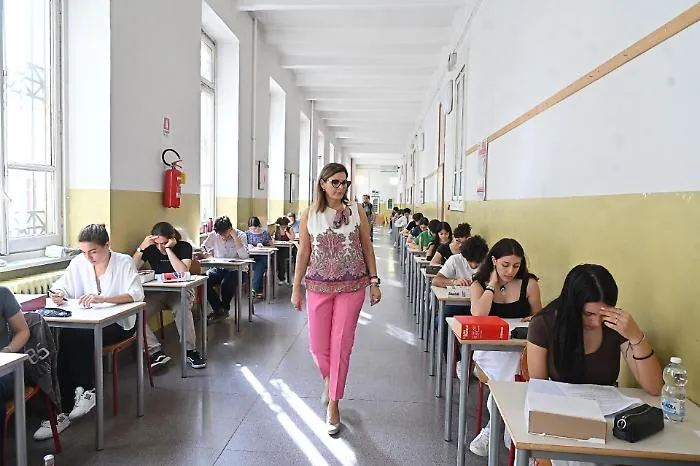 Maturit&agrave;, pubblicate le commissioni per 527.607 candidati: via agli scritti il 18 giugno